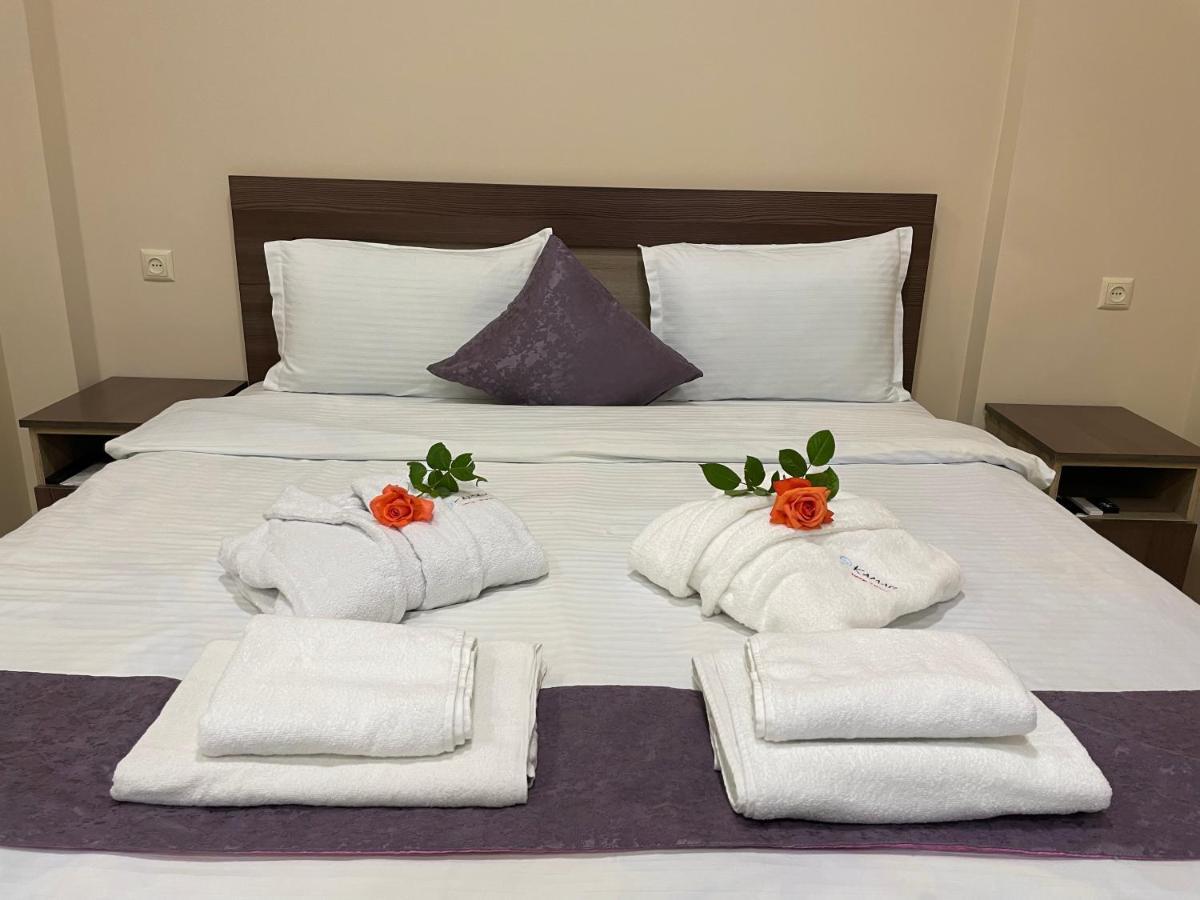 Kamar Hotel ไอจ์เวิน ภายนอก รูปภาพ